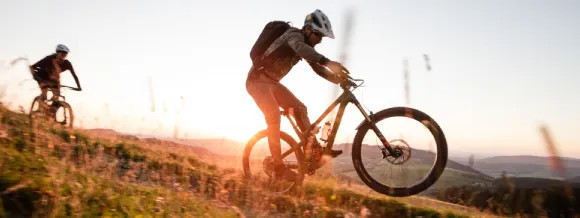 Vêtements hommes et femmes cyclistes
